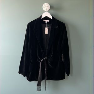 NWT! Avenue Dress Jacket